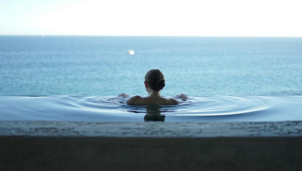 Coastal Walks and Spa Evenings: Designing a Restorative Weekend Escape on England’s East Coast