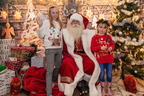 Christmas at Ho-Ho-Hopefield